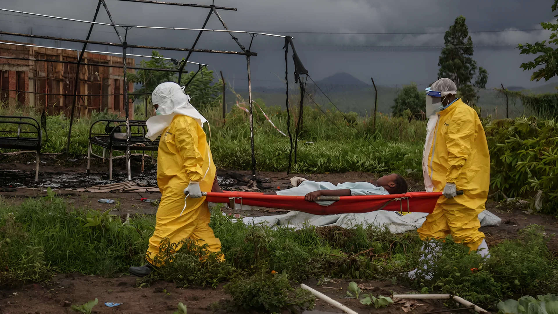 Death toll rising in Ebola outbreak as health officials scramble to contain virusAn American medical student describes the additional screening he underwent at Dulles after returning from Uganda.