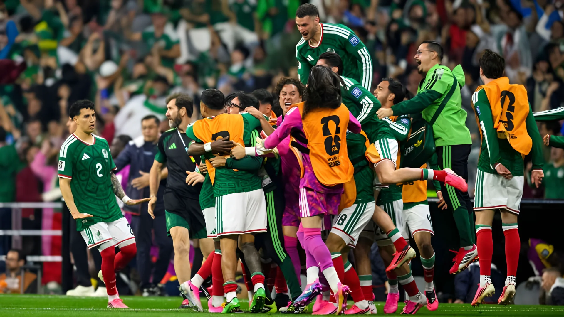 If Mexico are to progress further then their fans will play a huge part. Marti­n Fonseca/Eurasia Sport Images/Getty Imag