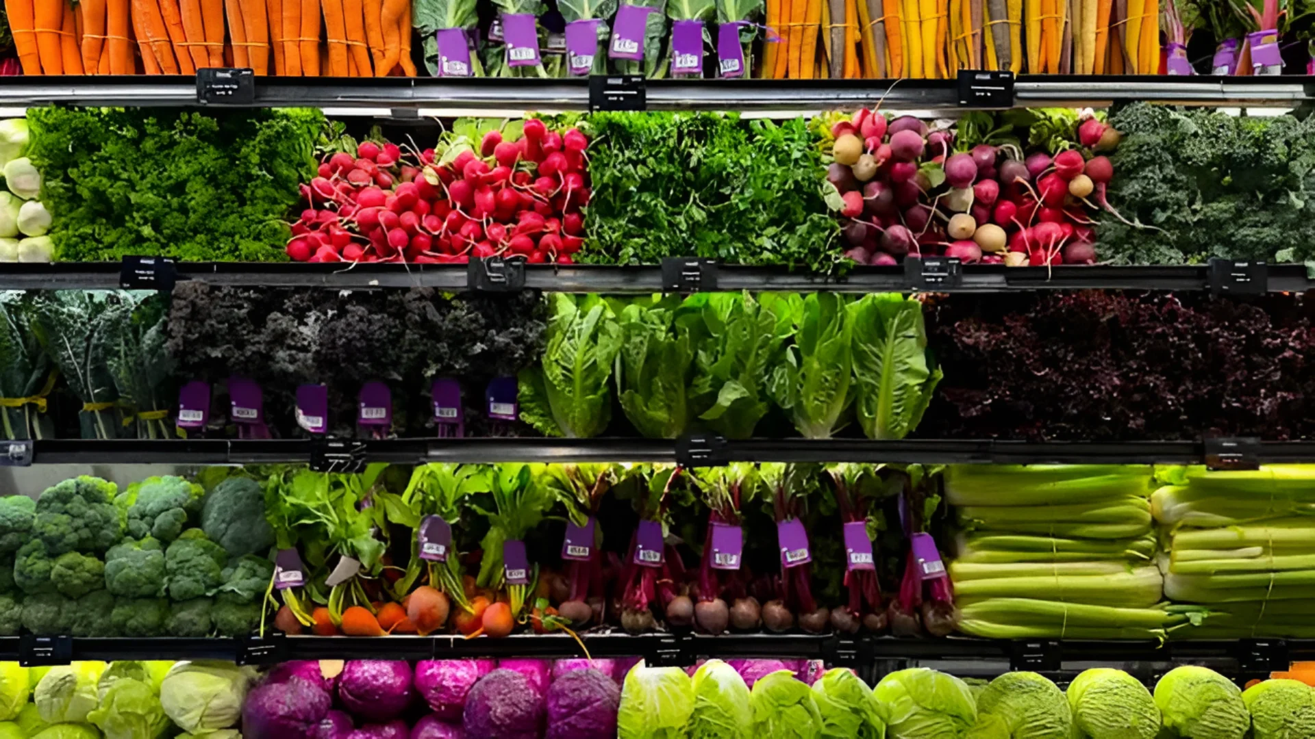 Health officials have linked a cluster of illnesses in five states to iceberg lettuce from Mexico, but they haven't iden