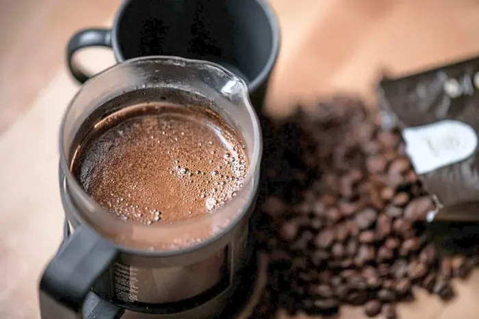 You can take up to five shots of espresso a day for your caffeine kick and a healthier heart, but more than that tips into the harmful zone. — dpa