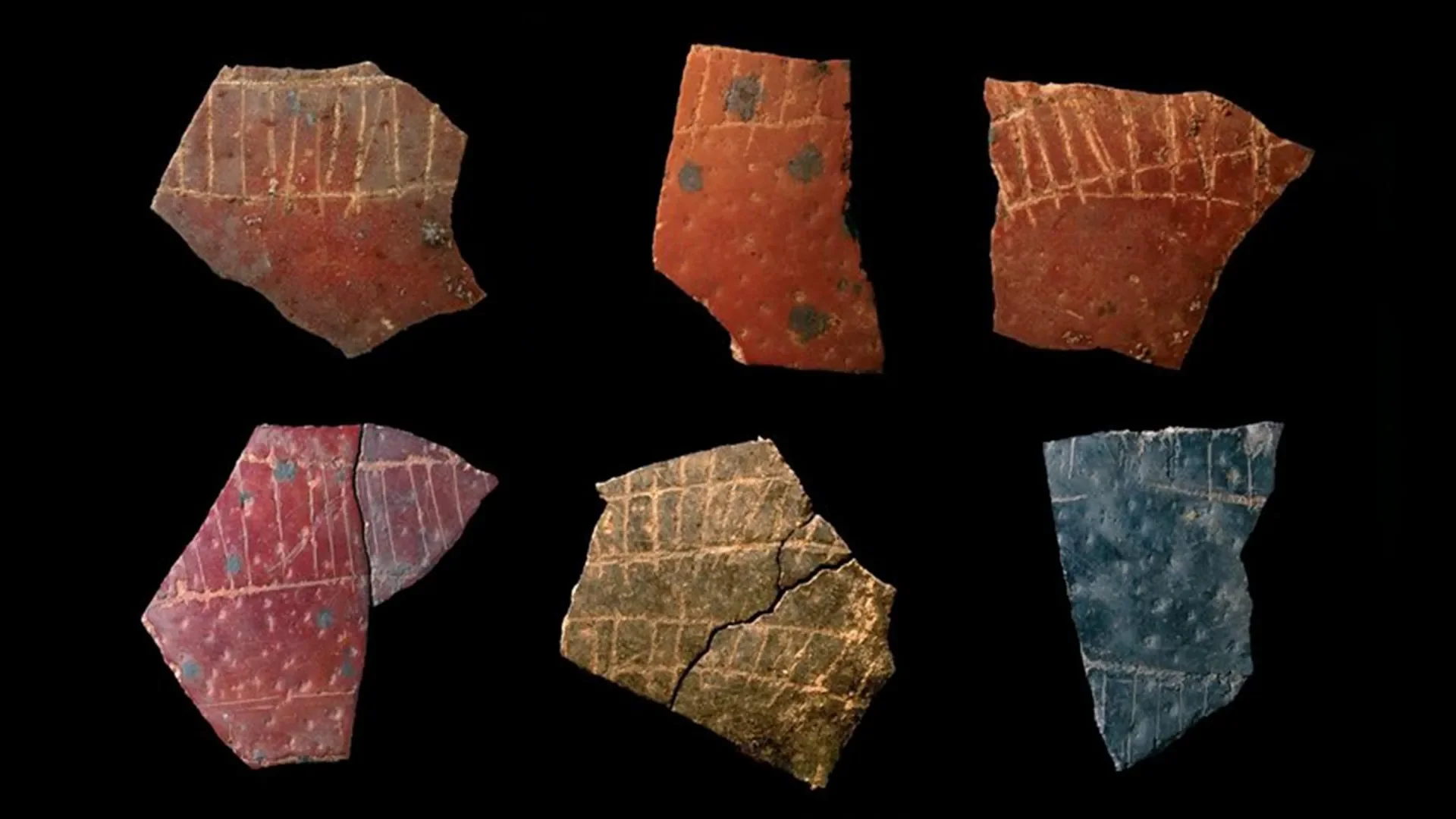 Engraved ostrich eggshell fragment from Diepkloof Rock Shelter, South Africa, dated to 60,000 years ago. Credit: Pierre-
